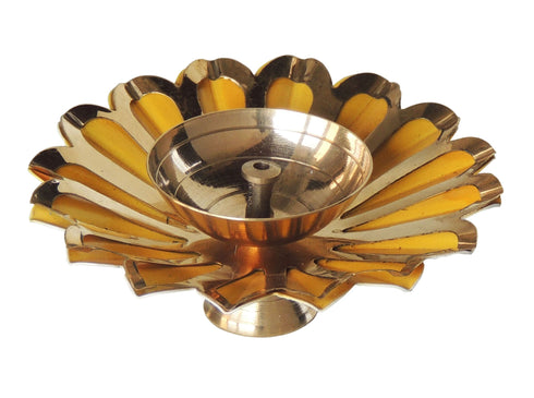 Iron and Brass Deepak Yellow Colour 0.04Kg